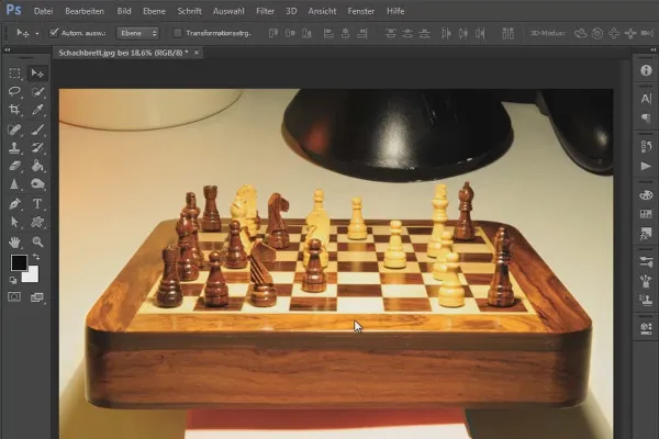 Compuzele Photoshop - Jocul de șah - Partea 09: Izolarea, corectarea și pregătirea tablei de șah