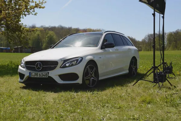 Einstieg in die Automobil-Fotografie – 4.4 Großes Lichtsetup mit 3 Blitzen, Part 3