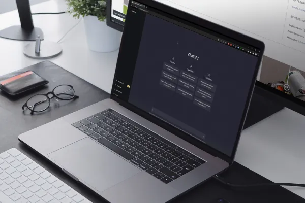 KI ChatGPT auf einem Laptop